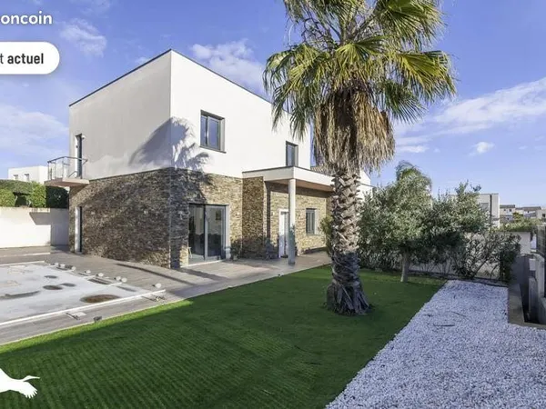 Villa 6 pièces 140 m² 