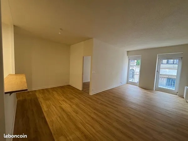Appartement 3 pièces 84 m² 