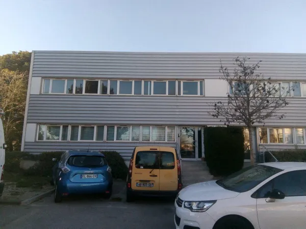 BUREAUX A LOUER 
