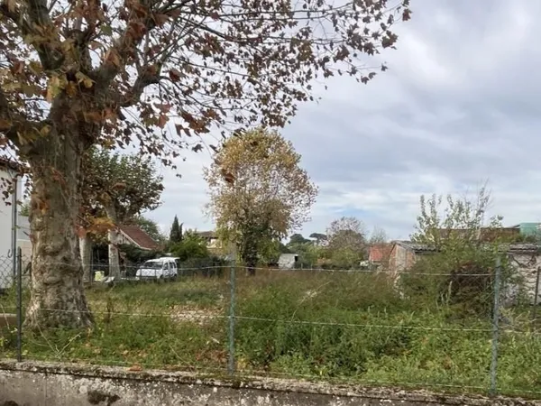 Terrain 700 m² Merignac 