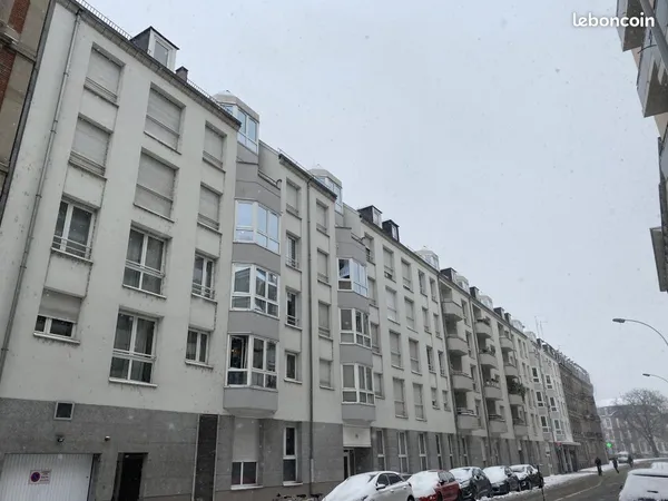 Studio 1 pièce 36 m² 