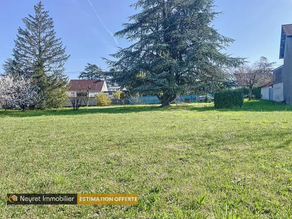 Terrain 1000 m² 