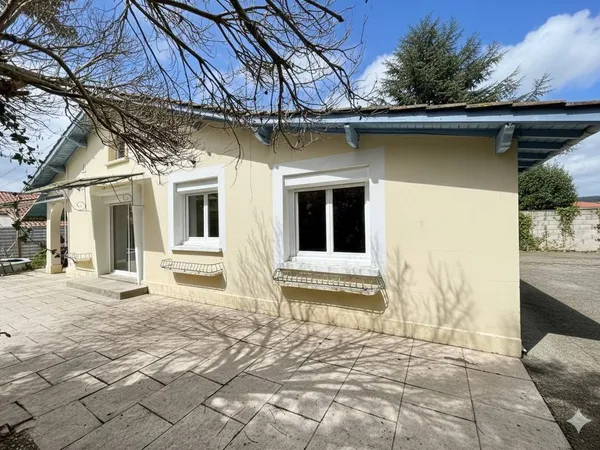 Maison de plain-pied 3 pièces 76 m² 