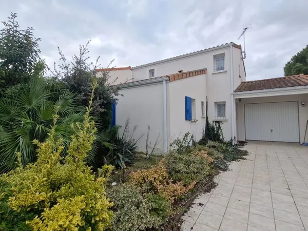 Maison - 100m ² 
