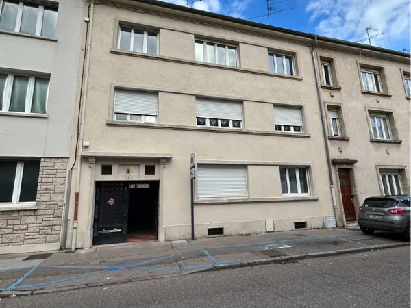 Appartement à proximité immédiate du centre-ville ainsi que 