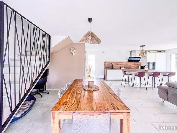 Maison 5 pièces 108 m² 