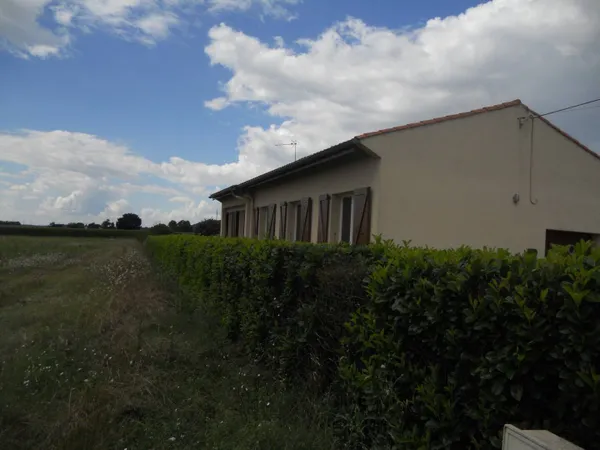 Maison de plain-pied 4 pièces 85 m² 