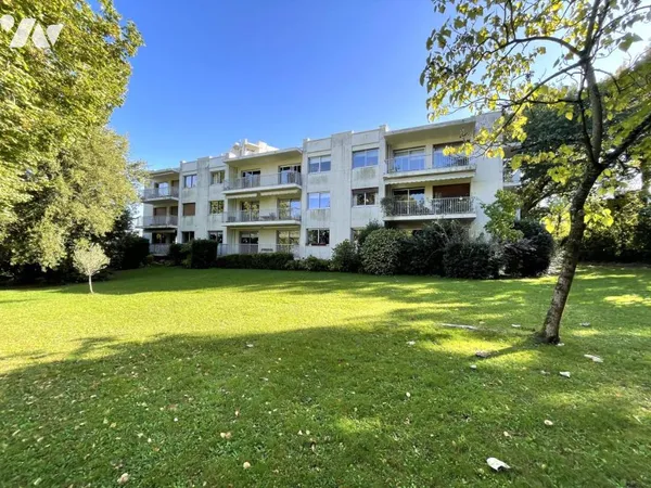 Appartement 4 pièces 99 m² 