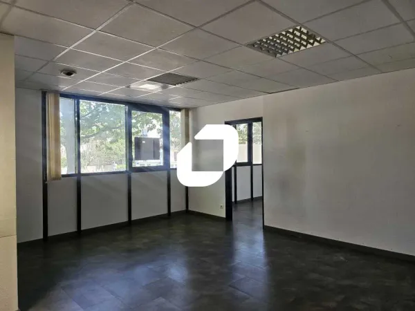 Local de bureaux - Antigone 