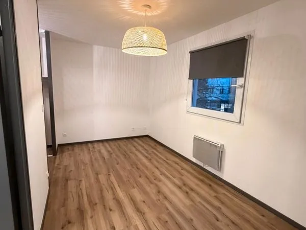 STUDIO 20M2 RÉSIDENCE ESTUDIANTINES (refait à neuf) 