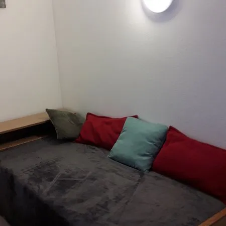 Studio meublé pied du métro Wazemmes 