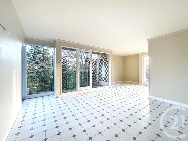 Appartement 4 pièces 73 m² 