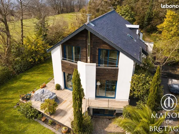 Maison 5 pièces 145 m² 