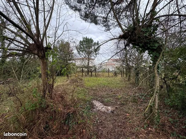 Terrain 551 m² Le Taillan Medoc 