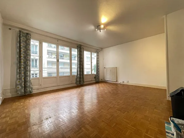 Appartement 1 pièce 31 m² 