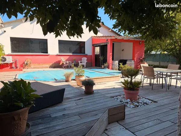 Maison 186 m² + Dépendances 130m² 