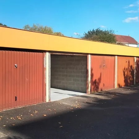 Garage box 