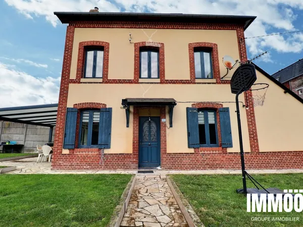 Maison individuelle avec seconde parcelle et nombreuses possibil 