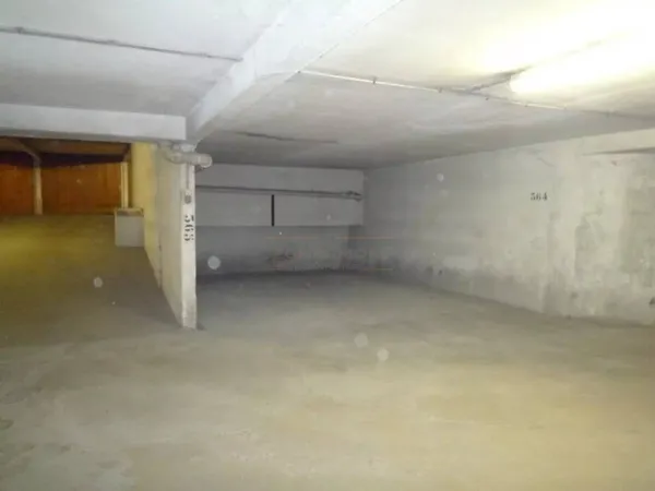 Parking 22 m² 