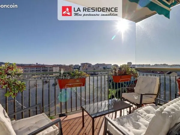 Appartement 4 pièces 82 m² 