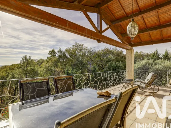 Vente Maison traditionnelle 7 pièces 