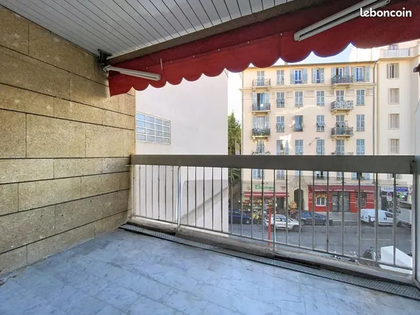 Appartement 1 pièce 32 m² 