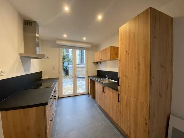 Appartement 4 pièces 82 m² 