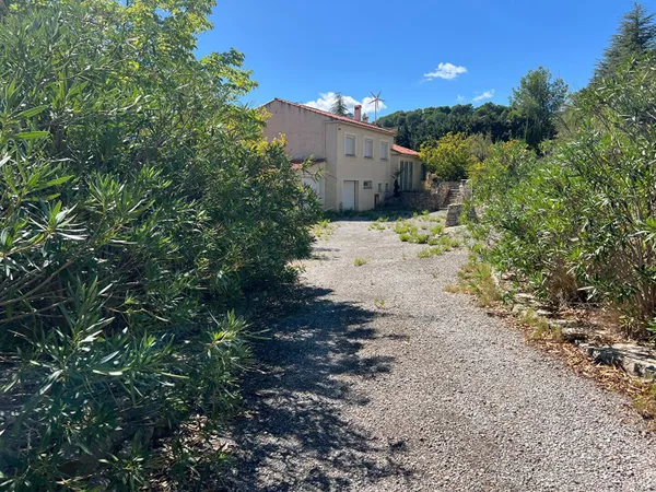 Maison 6 pièces 193 m² 