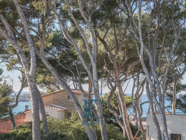 Maison de 160 m² à Beaucours, aperçu mer 