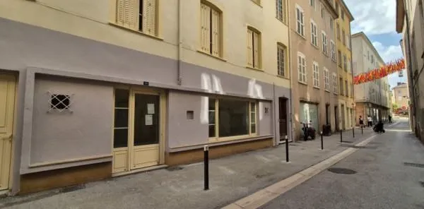 Local commercial 27 m² 