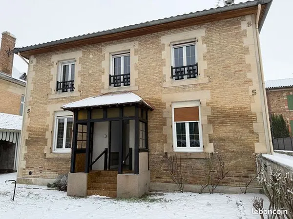 Maison 5 pièces 144 m² 