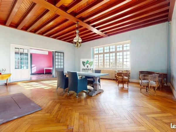 Propriété 15 pièces 460 m² 