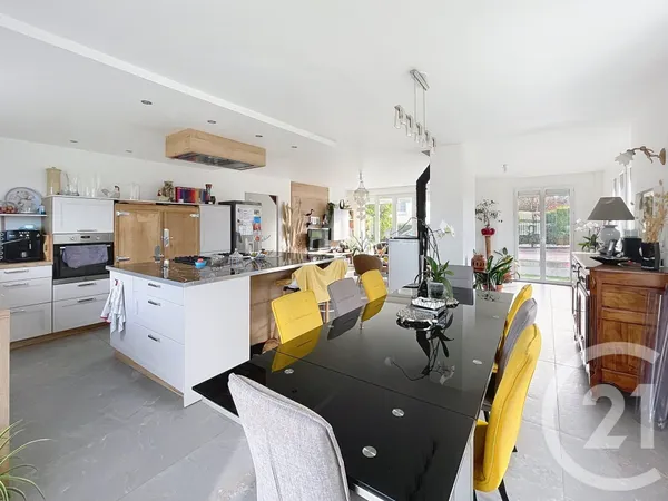 Maison 7 pièces 130 m² 