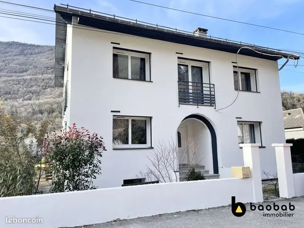 Maison 5 pièces 136 m² 