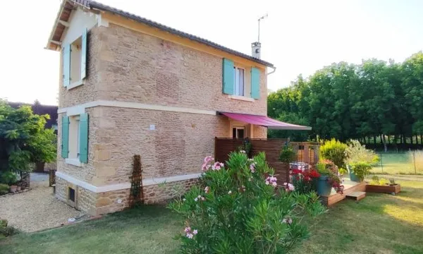 --- MAISON EN PIERRE DEJA VENDU PAR L'AGENCE FDIMMO LALINDE ---