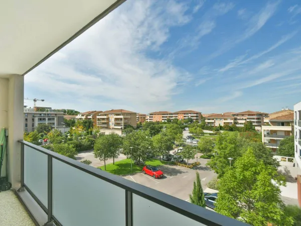 Appartement 2 pièces 67 m² 