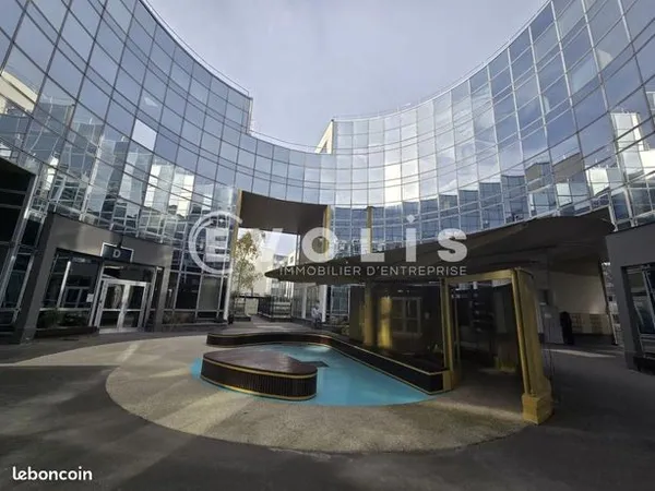 Bureaux 103 m² 