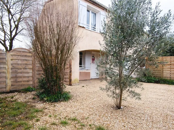 Maison 103 m2 4 chambres Terrain 360 m2 Garage 