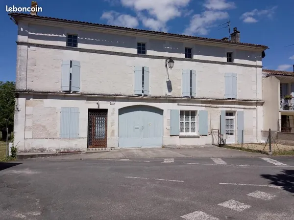 Maison 9 pièces 200 m² 