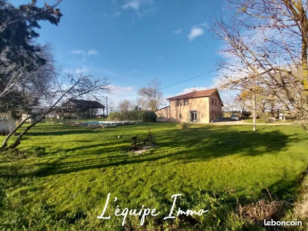 Propriété 5 pièces 150 m² 