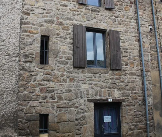 Maison de village 50 m2 à QUINTENAS 