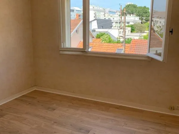 Loue T2 - 51.42m² - Nantes 44000 