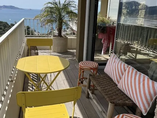 Très beau 4 pièces vue mer au calme 