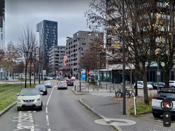PROX. RIVEETOILE Rue de Munster Parking dans la cour 