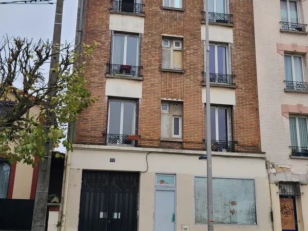 Immeuble 250 m² 