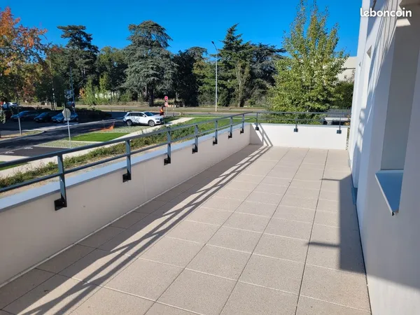 À louer - T3 meublé avec grande terrasse - Saint-Barthélemy-d'Anjou 