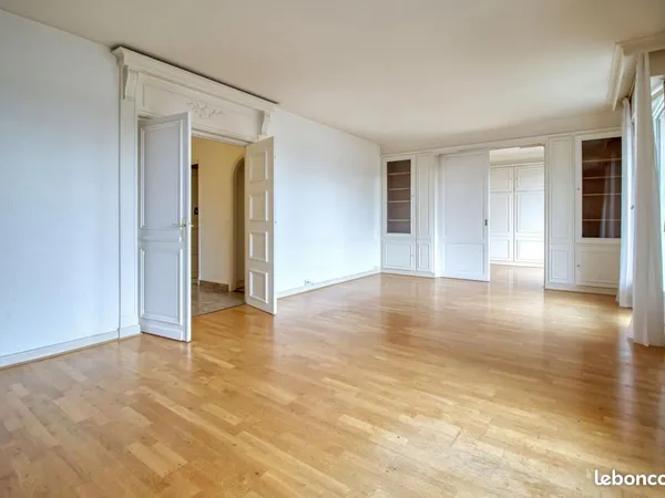 Appartement 6 pièces 120 m² 