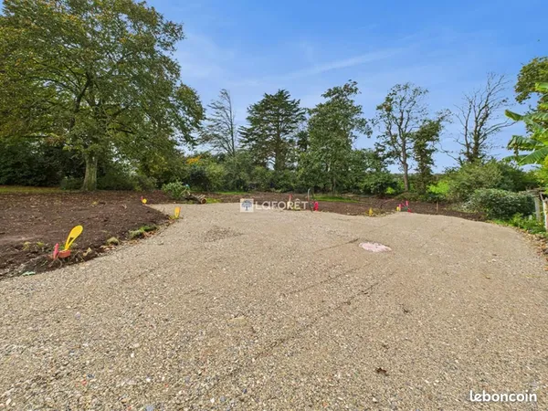 Terrain 750 m² Plomelin 