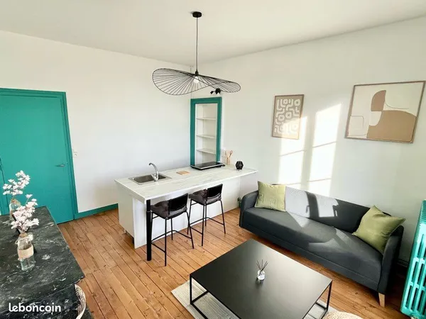 2 pièces meublé 40m2 centre ville particulier 