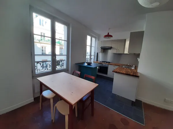 Paris 11e - 2 pièces meublé 33m² - 4e étage 